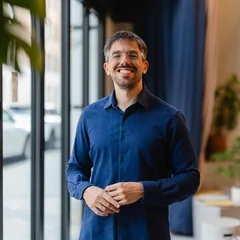 Portrait of the founder of Novel Nuggets Publishers